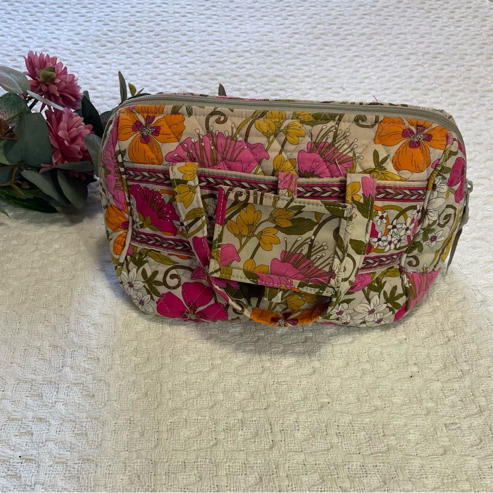 Vera Bradley Floral Multi-Color‎ Women's Cosmetic Bag~